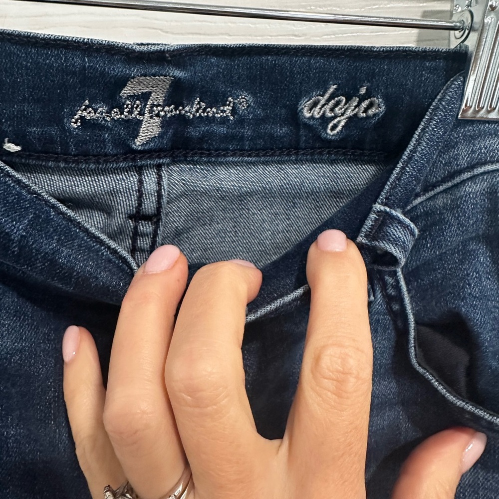 7 For All Mankind Women's Blue Jeans dojo